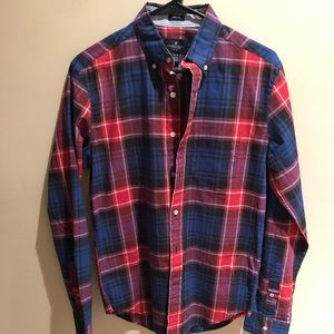 American Eagle plaid button down shirt